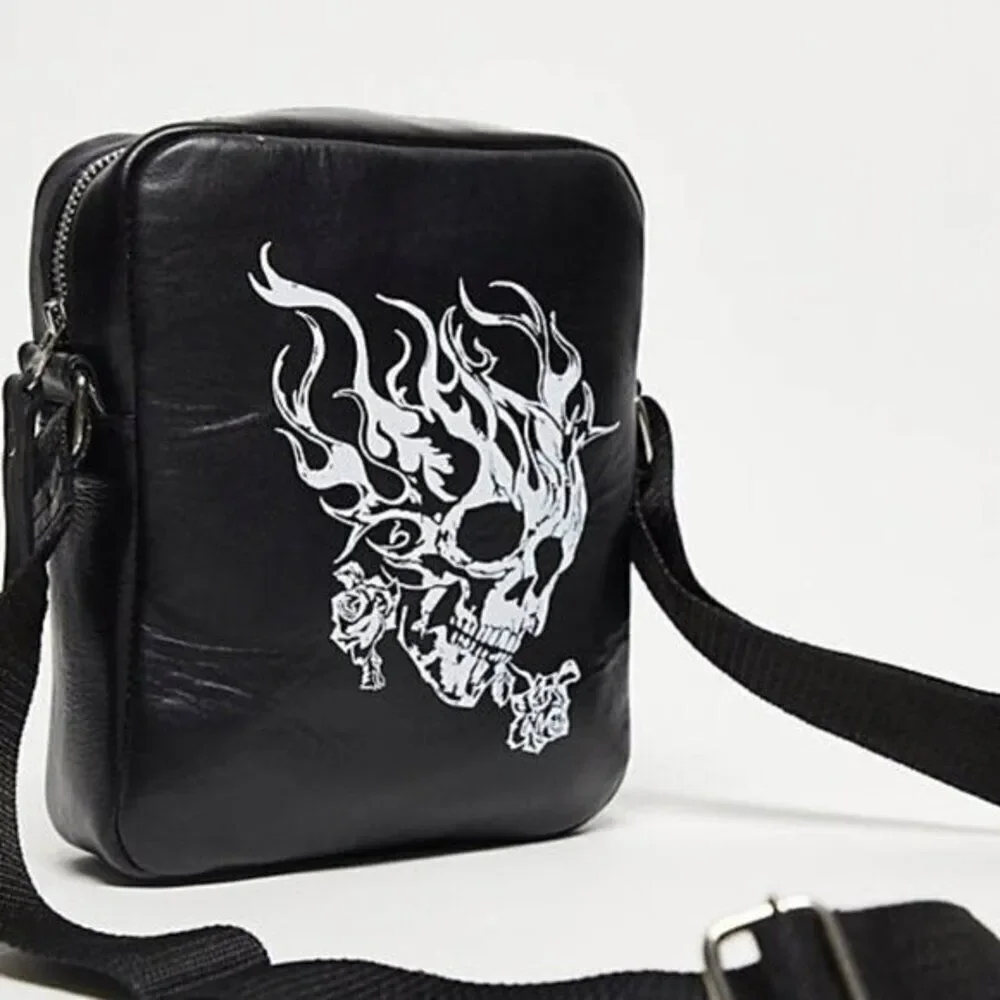 Bolongaro‎ Trevor Men's Matte Leather Skull Crossbody Bag Adjsutable Strap $209